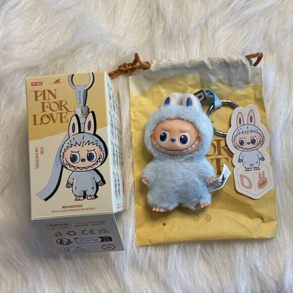 AUTHENTIC Labubu Pin for Love Plush Pendant + Letter Pendant Set – D - Picture 2 of 6